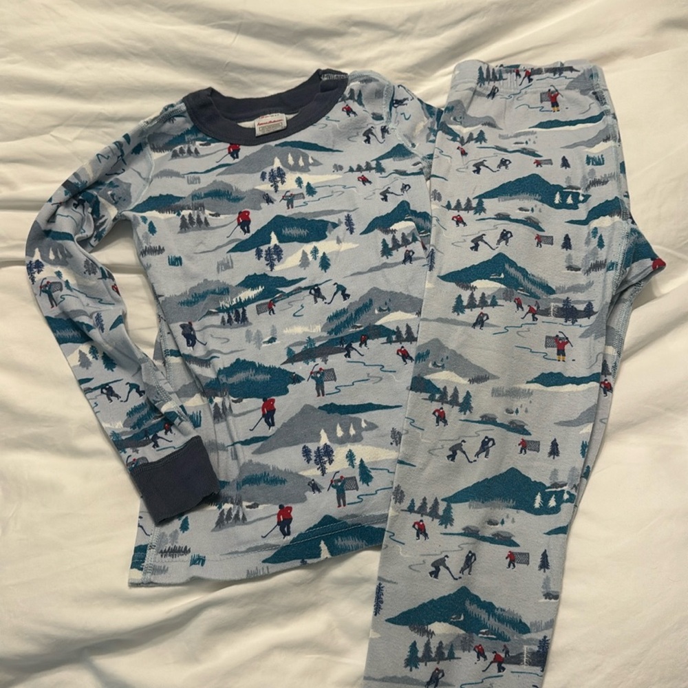 Hanna Andersson Winter Pajamas Sz 6-7